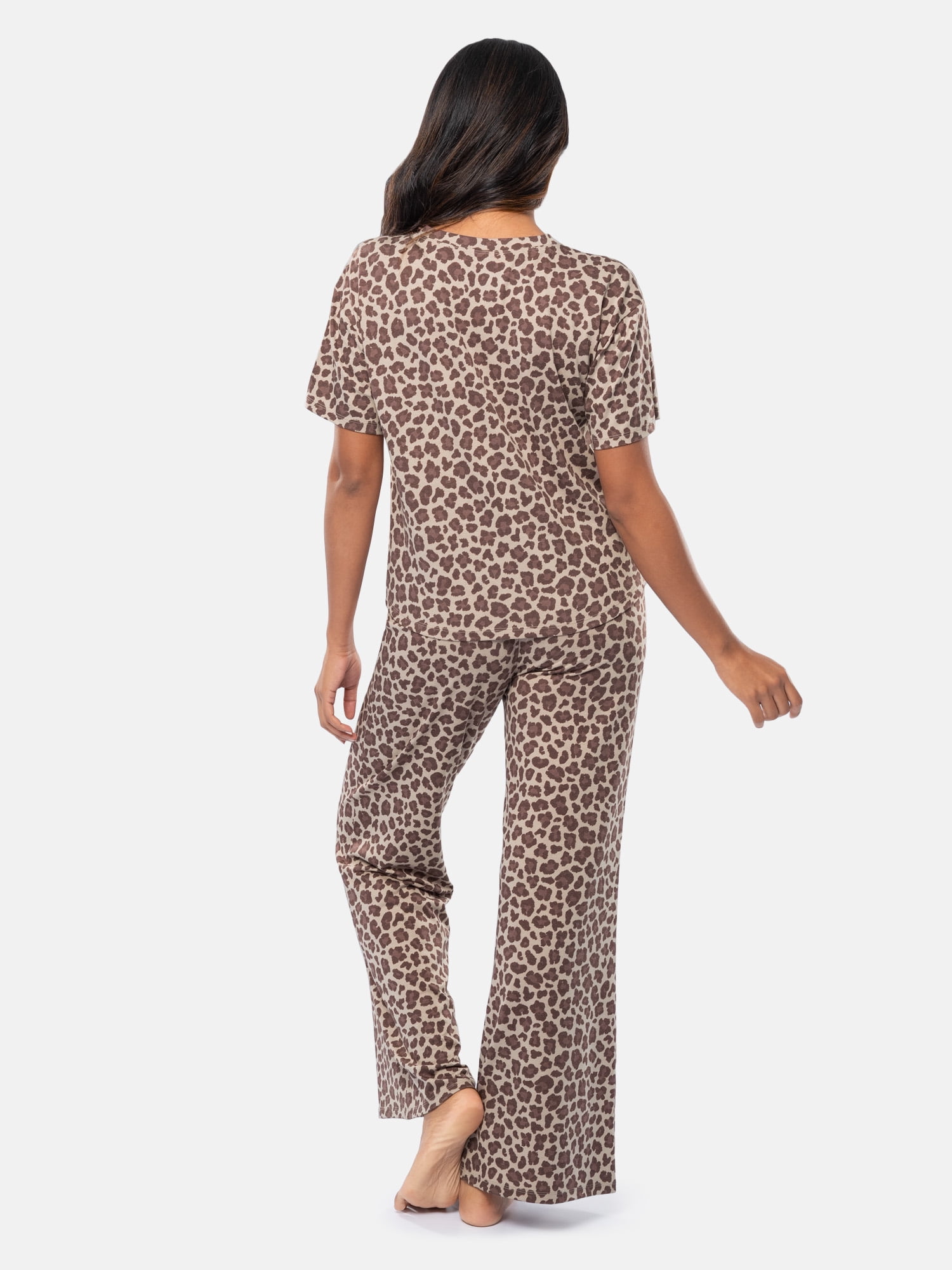 Fruit of the Loom Women's Breathable Short Sleeve Top and Pant Pajama Set, Sizes S-4X