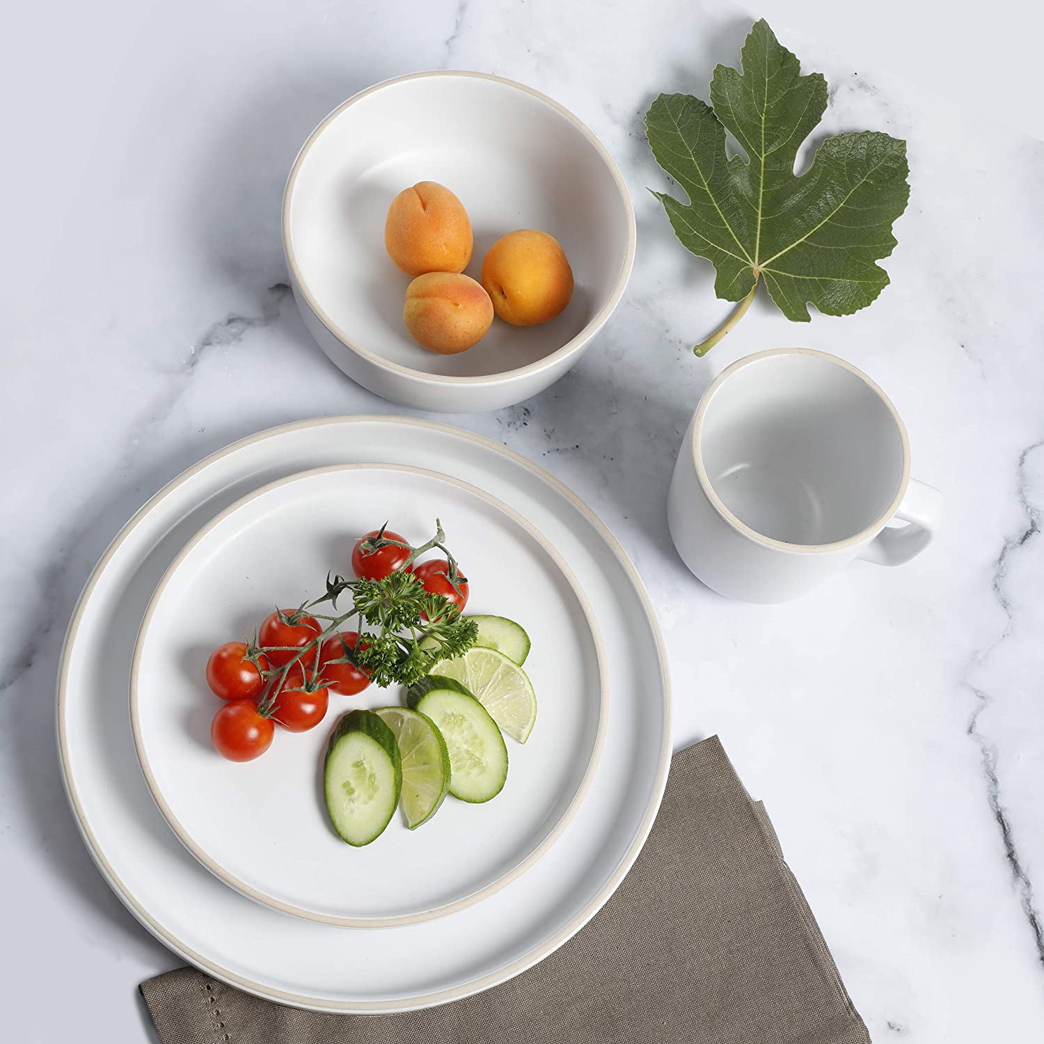 Colourfull Zuma 16 Piece Round Kitchen Dinnerware Set, Dishes, Plates, Bowls, Mugs, Service for 4, Matte Stoneware, White