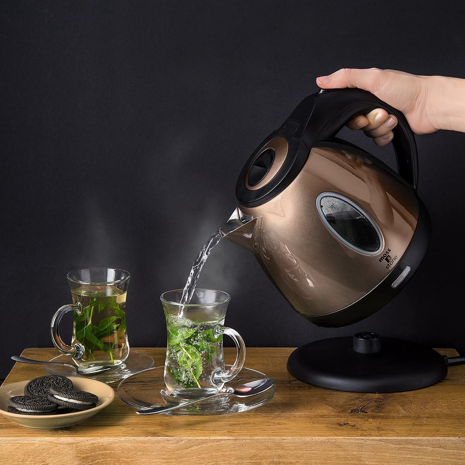 Moss & Stone 1500W 1.2L Electric Kettle, Beige with Automatic Shut-Off