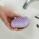 thumbnail image 4 of Cepillo de baño para mascotas con dispensador de champú | Cepillo de aseo 2 en 1 para perros y gatos | Cerdas de masaje suave para piel sensible | Mango de fácil agarre, 4 of 9