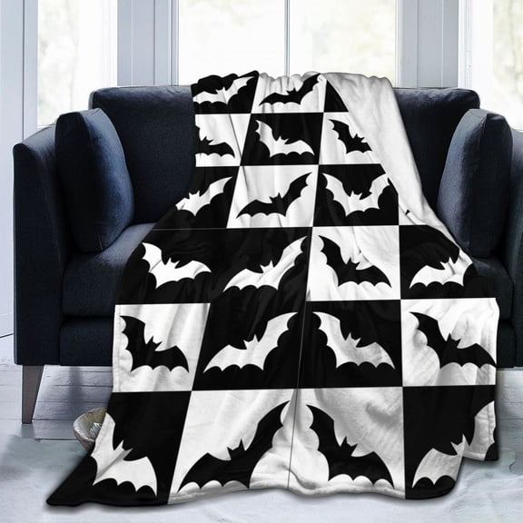 Bat Throw Blanket, Soft Cozy Flannel Blanket, Halloween Home Decor for Bedroom Couch Sofa, Office and Travel 50x40