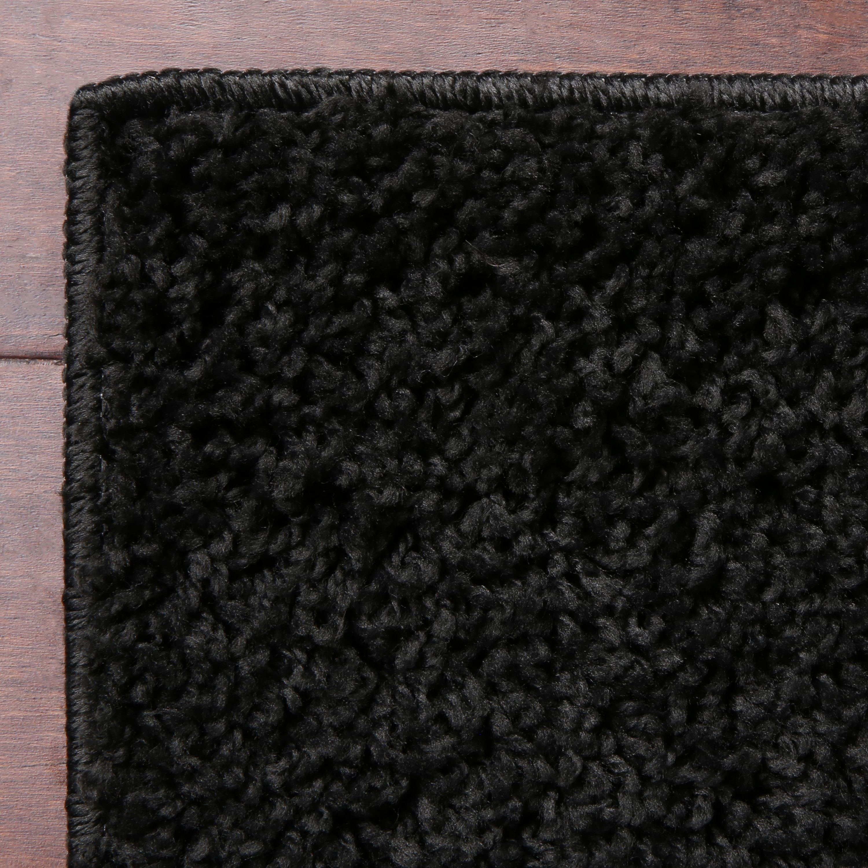 Mainstays Machine Washable Solid Shag Area Rug, Black, 3 ft x 4 ft 8 in