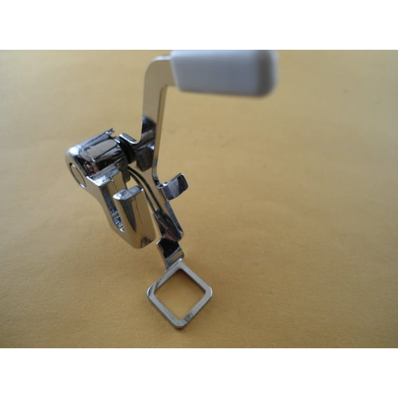 Embroidery Darning Free Motion Foot For Singer 7446 7462 7464 7466 7468, Singer Futura CE-100 150 200 250 350