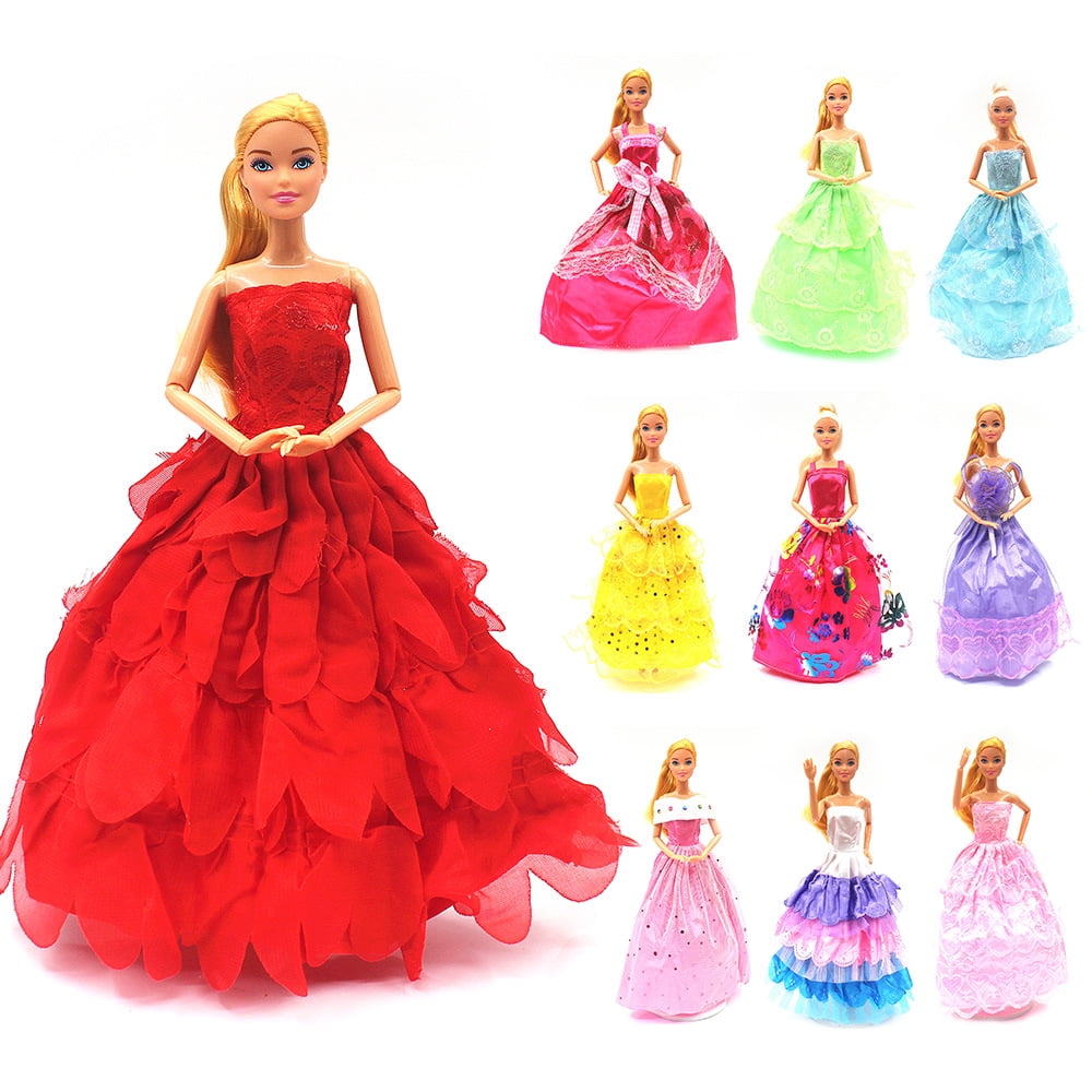 Barbie Be a Fashion Designer Doll Dress Up Kit, 10 Outfits-random  style,30cm - Walmart.ca