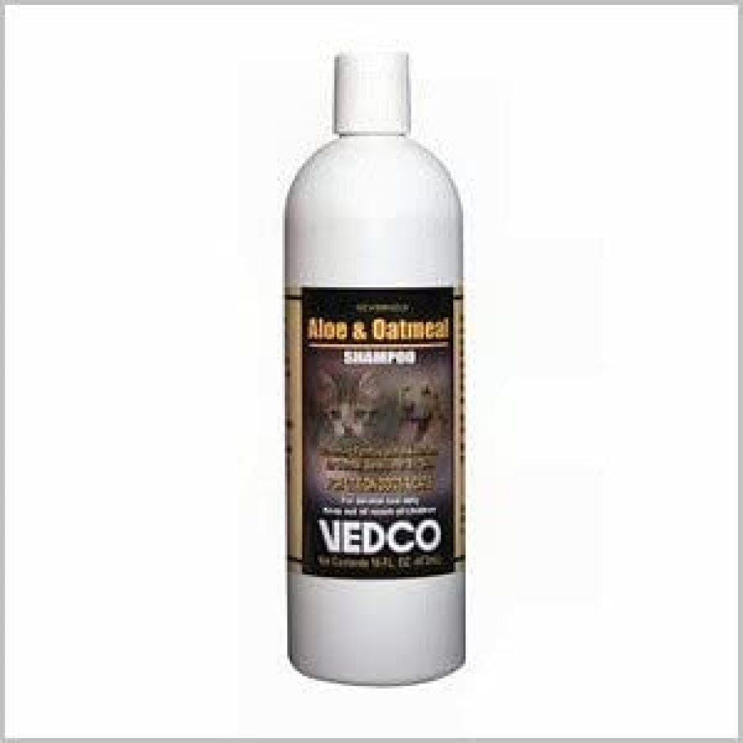 Aloe & Oatmeal Shampoo Vedco (16 oz)