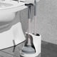 thumbnail image 5 of Elementos esenciales para dormitorios, escobilla de inodoro con desatascador, moderna y compacta, cerdas largas y flexibles, potente poder de limpieza, ideal para la limpieza del baño., 5 of 9