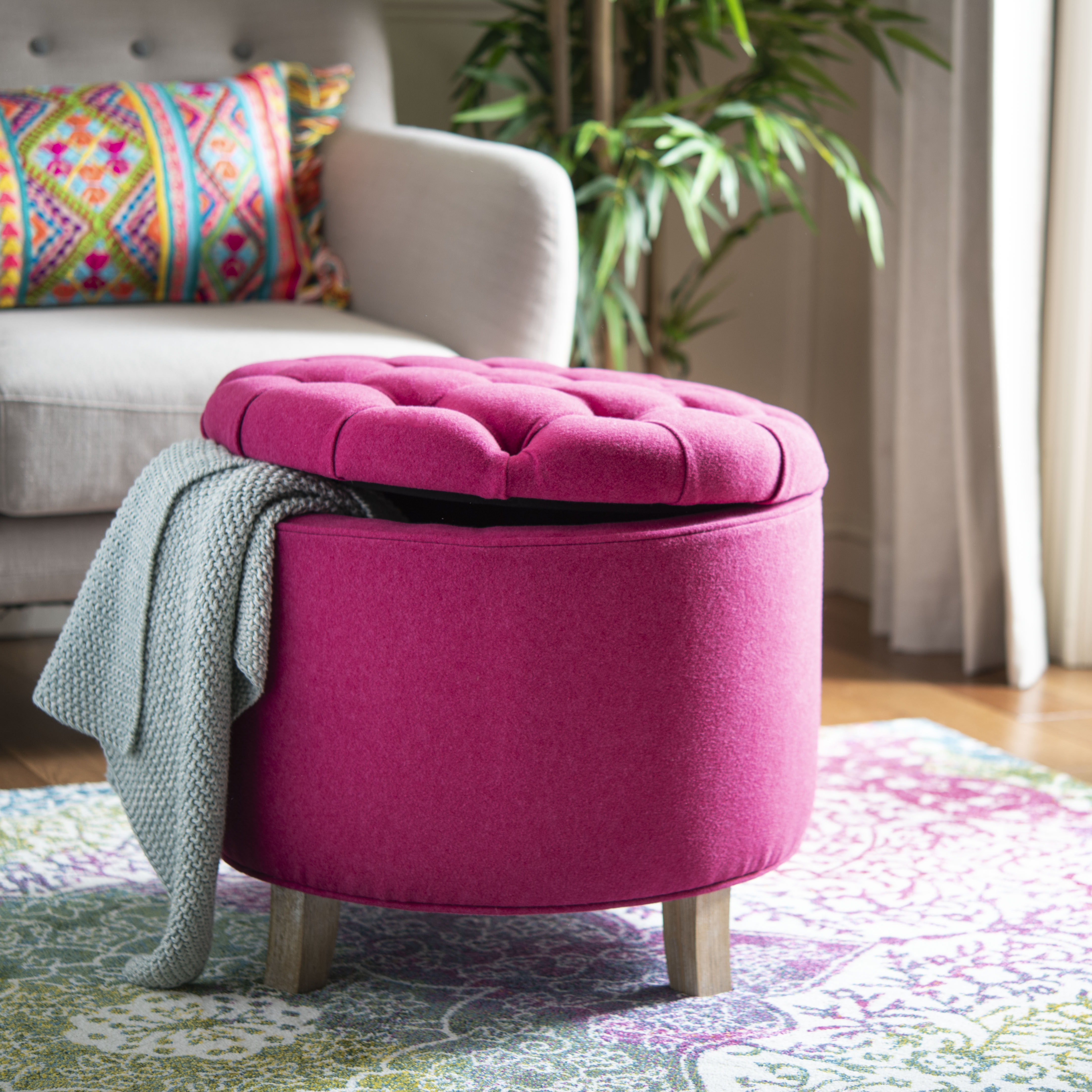 SAFAVIEH Amelia Contemporary Glam Tufted Storage Ottoman, Berry