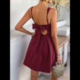 thumbnail image 4 of Vestido Mini Informal Sin Mangas con Cuello Cuadrado para Mujer, Estilo Acampanado, para Fiesta y Club. Vino Tinto S, 4 of 10