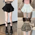 thumbnail image 2 of Falda negra 2024 Nueva temporada de primavera Falda mini de mujer Falda acampanada adelgazante de cintura alta Falda pantalón con volantes, 2 of 4