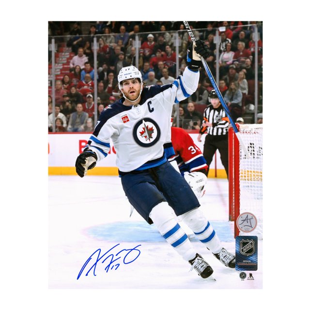 Adam Lowry Photo 8x10 Signée de la Célébration du But de Hockey de Winnipeg