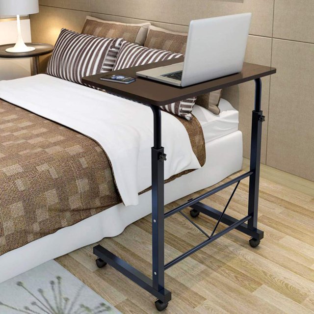 Plateau Télé Réglable Table d'Appoint Mobile pour Sofa Table de Bout Table à Collation sur Roulettes Dessus en Bois et Cadre en Métal Table d'Accent pour Canapé Chariot de Bureau Roulant en Forme de C pour Portable (23,62 Pouces L x 15,75 Pouces L) - Noir/s