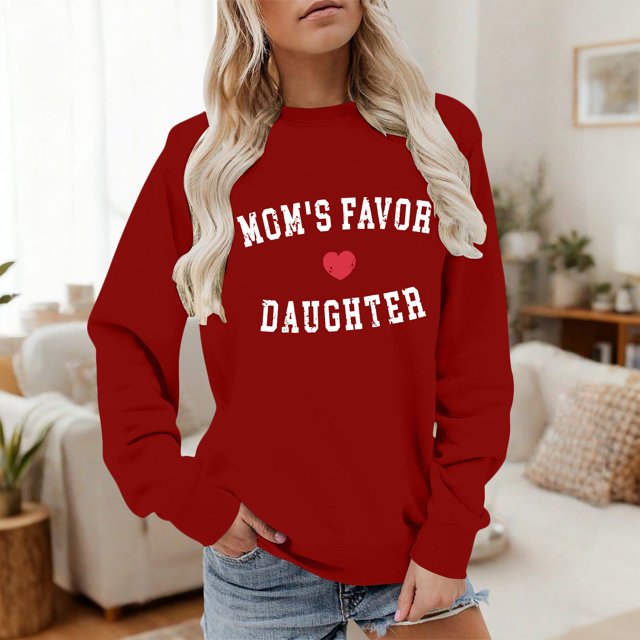 Chandail à Imprimé « Mom's Favor Daughter », Haut Décontracté de Mode pour Femmes à Col Rond et Manches Longues, Coupe Ample, Chandail à Enfiler avec Motif Attendrissant pour Tenues Assorties Mère-Fille Rouge TTG