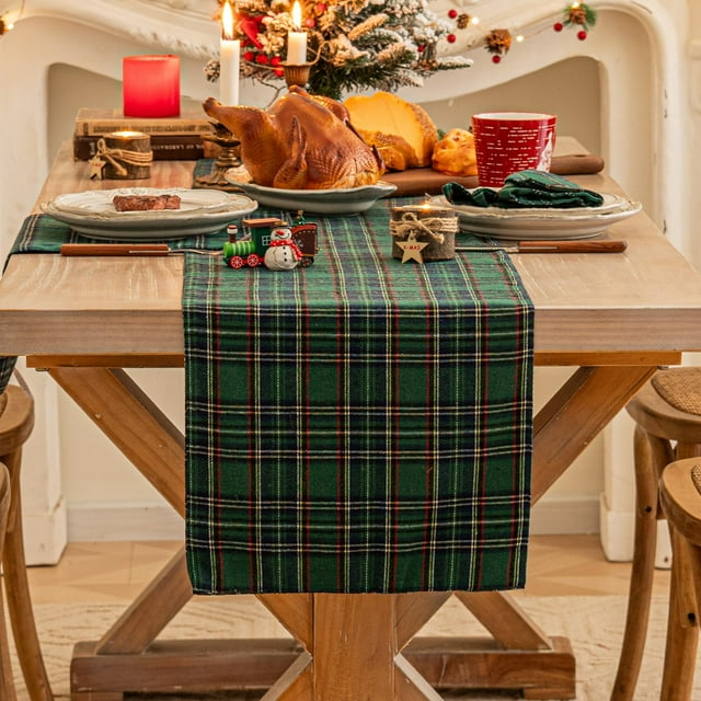 Plaid Christmas Table Runner, Winter Holiday Snowflake Table Runners, Xmas Decorations Indoor Outdoor Farmhouse Home Kitchen Dining Party Decor