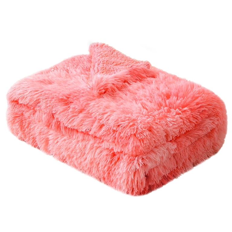 Exclusivo Mezcla 50" x 60" Fuzzy Faux Fur Throw Blanket photo 8