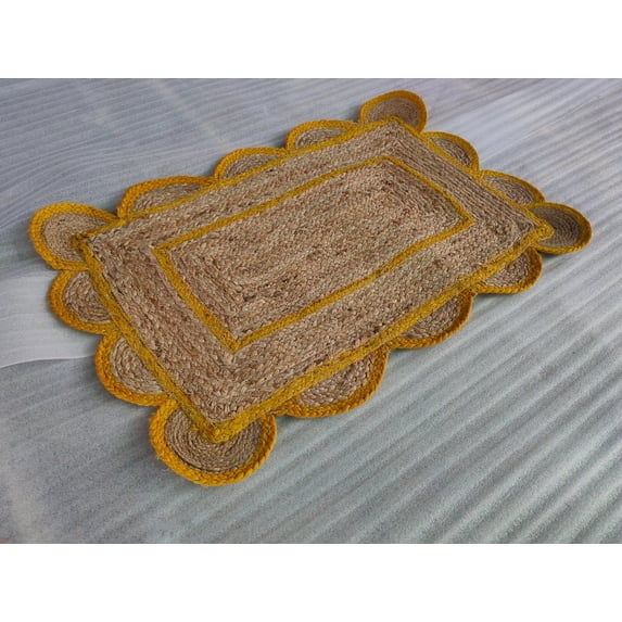 3'X5' Yellow Scalloped rug ,Yellow border Home Decor Scalloped Jute rug scallop rug Bohemian rug With olive green Outlines,