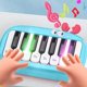 thumbnail image 5 of Piano de bolsillo con botones de colores | Teclado electrónico de 15 teclas para niños de 3 a 6 años | Instrumento musical portátil con luces y sonido | Juguete para principiantes en educació, 5 of 5