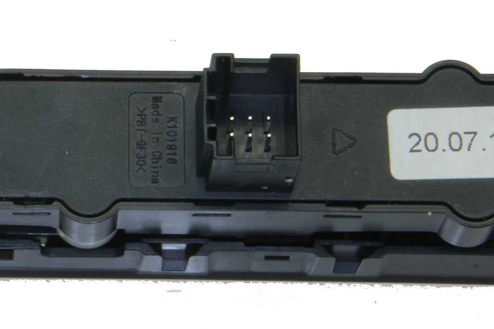 URO Parts 99761310502A05 Hood and Trunk Release Switch Assembly