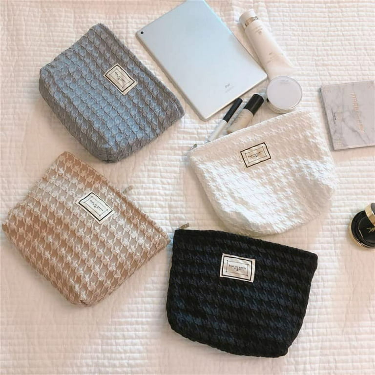 Small Grid Cosmetic Bag Cute Makeup Bag Y2k Accessories Aesthetic Make Up  Bag Y2k Purse Cosmetic Bag For Purse - Temu United Arab Emirates