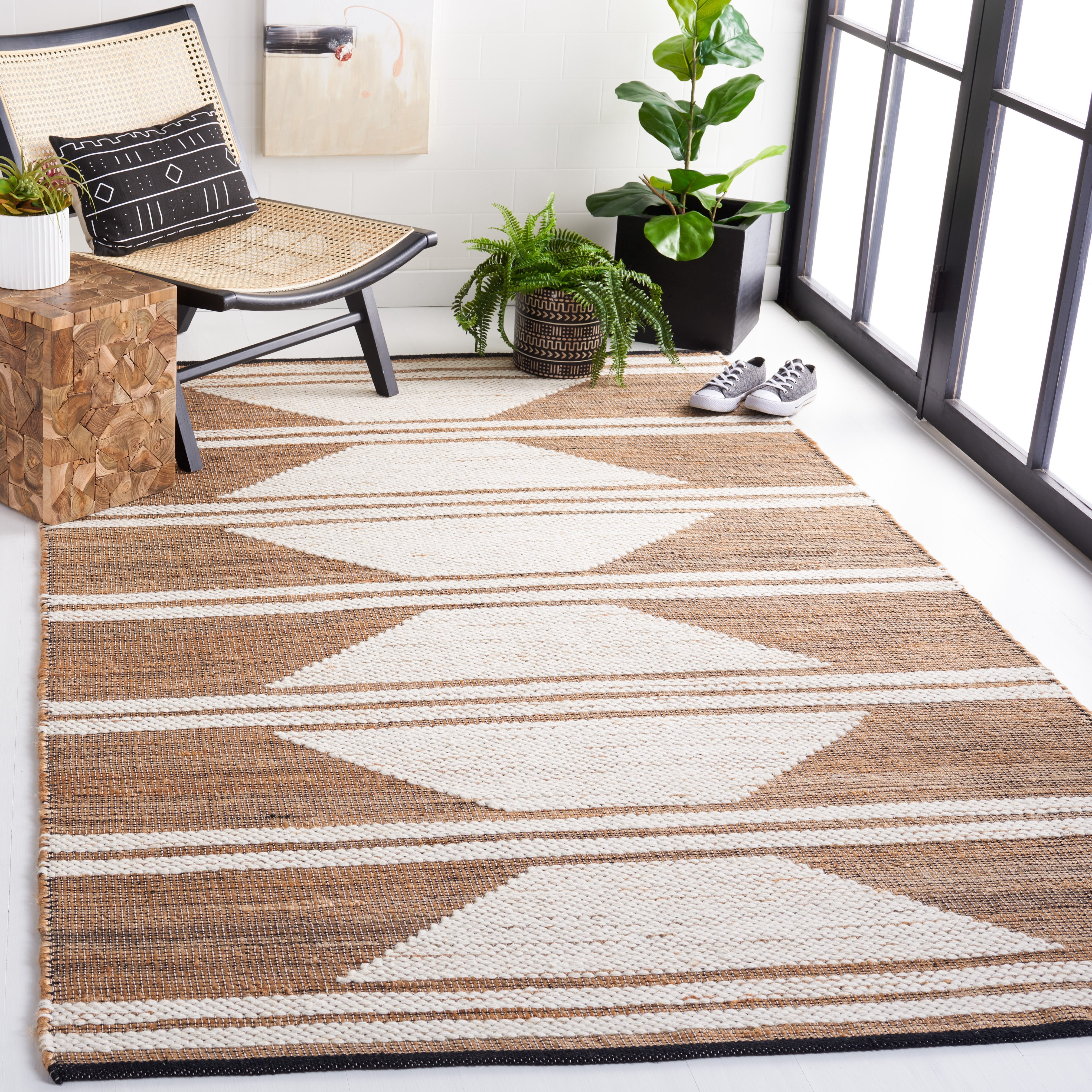 SAFAVIEH Natural Fiber Liz Geometric Area Rug, Natural/Ivory, 8' x 10'