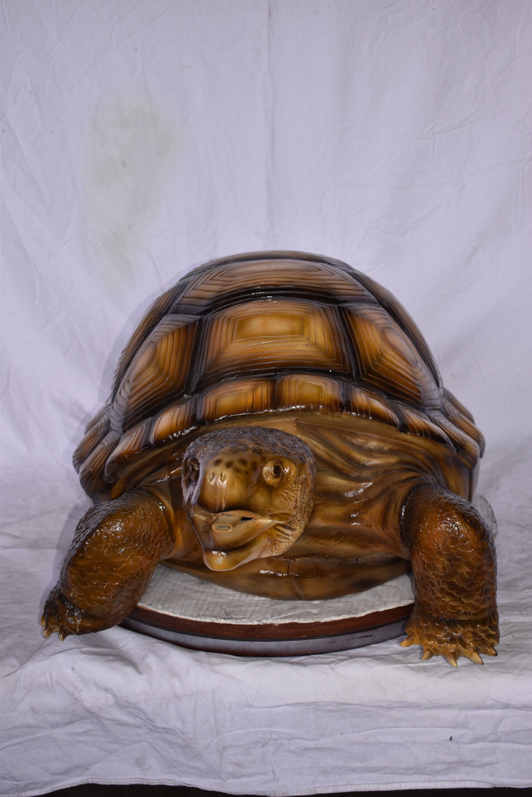 Nifao Giant Tortoise Turtle Outdoor Fountain Statue, Bronze Garden Water Feature Sculpture with Light Brown Finish for Patio & Yard – Garden Outdoor Decor Sculpture, 24"L x 38"W x 16"H