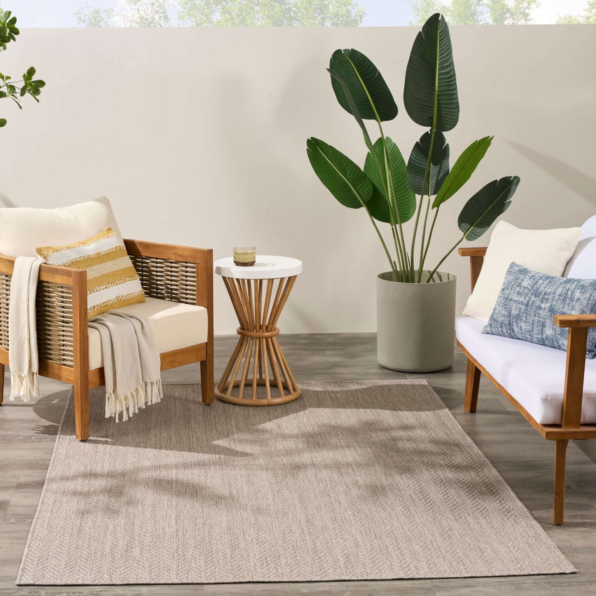 Nourison Horizon Indoor/Outdoor 6' x 9' Grey Modern Rug