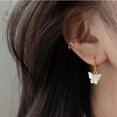 thumbnail image 2 of Pendientes de mariposa para mujer, pequeños pendientes colgantes de mariposa blanca dorada, ligeros y delicados, diseño elegante para adolescentes, 2 of 5