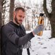 thumbnail image 4 of Botella de agua deportiva de acero inoxidable con aislamiento | Termo de gran capacidad | Tapa hermética con cordón | Hervidor resistente para montañismo al aire libre | Bebidas frías y calientes, 4 of 5