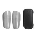 thumbnail image 2 of Espinilleras De Fútbol De Fibra De Carbono, Espinilleras Protectoras Livianas Con Bolsa De Almacenamiento, Para Juegos De Fútbol Para Niños, 2 of 7