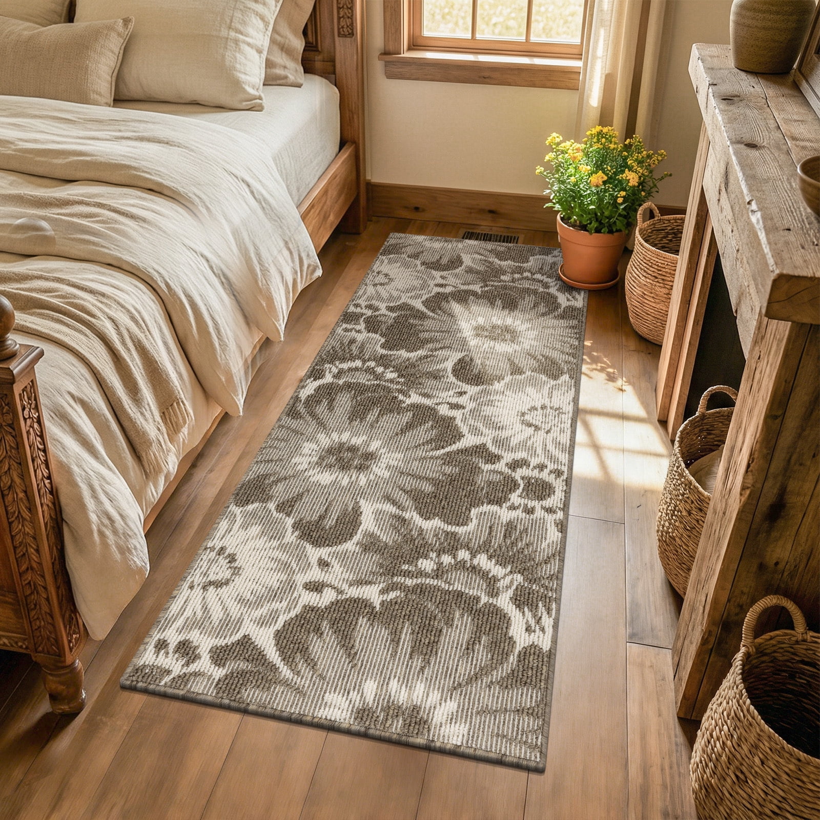 Findosom Runner Rug for Hallway 2x6 ft,Non-slip Machine Washable Runners Flower Floor Mats Low Pile Carpet Rug Runner with Rubber Backing for Entryway Doormat Bathroom Kitchen Laundry Room,Brown