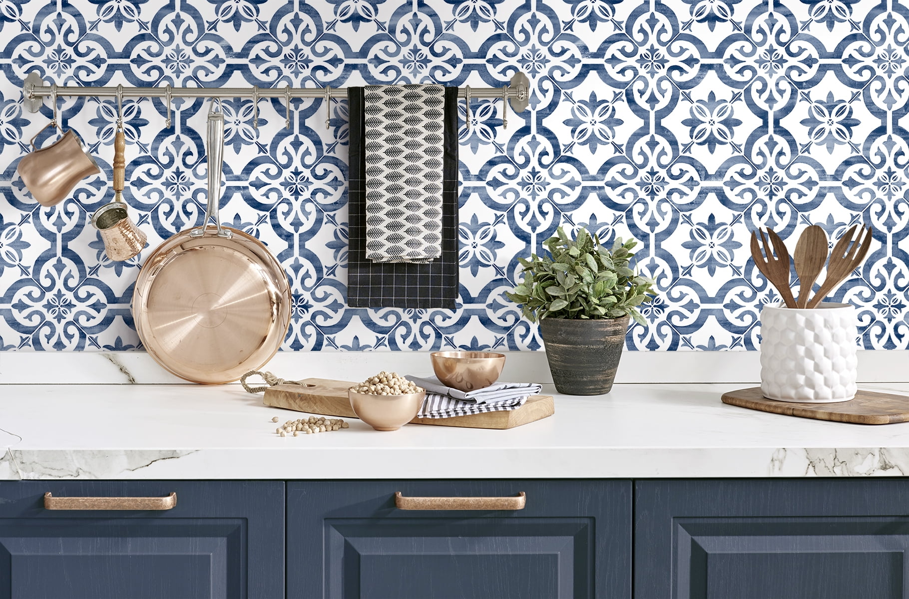 Wallquest, Inc. Luxe Haven Porto Tile Peel and Stick Wallpaper Riviera Blue