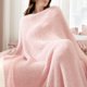 thumbnail image 3 of Manta Snuggle Sac, color rosa mantequilla, reversible, 125 x 178 cm, 3 of 8