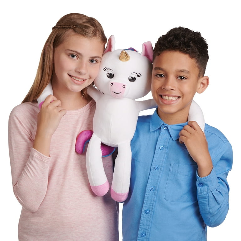 Fingerlings HUGS Gigi White Advanced Interactive Plush Baby Unicorn Pet by WowWee