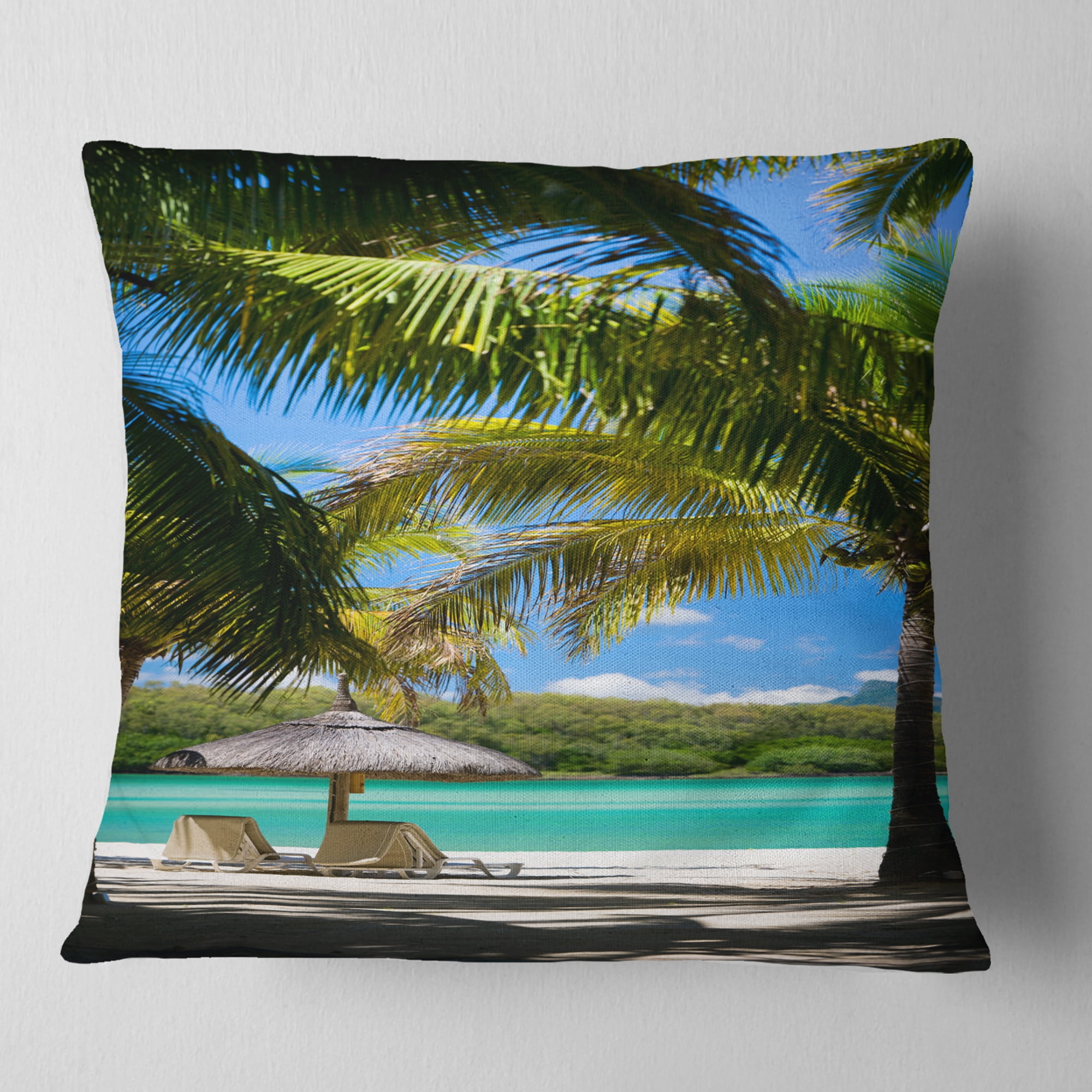 Designart Tropical Paradise - Beach Photography Throw Pillow - 18x18