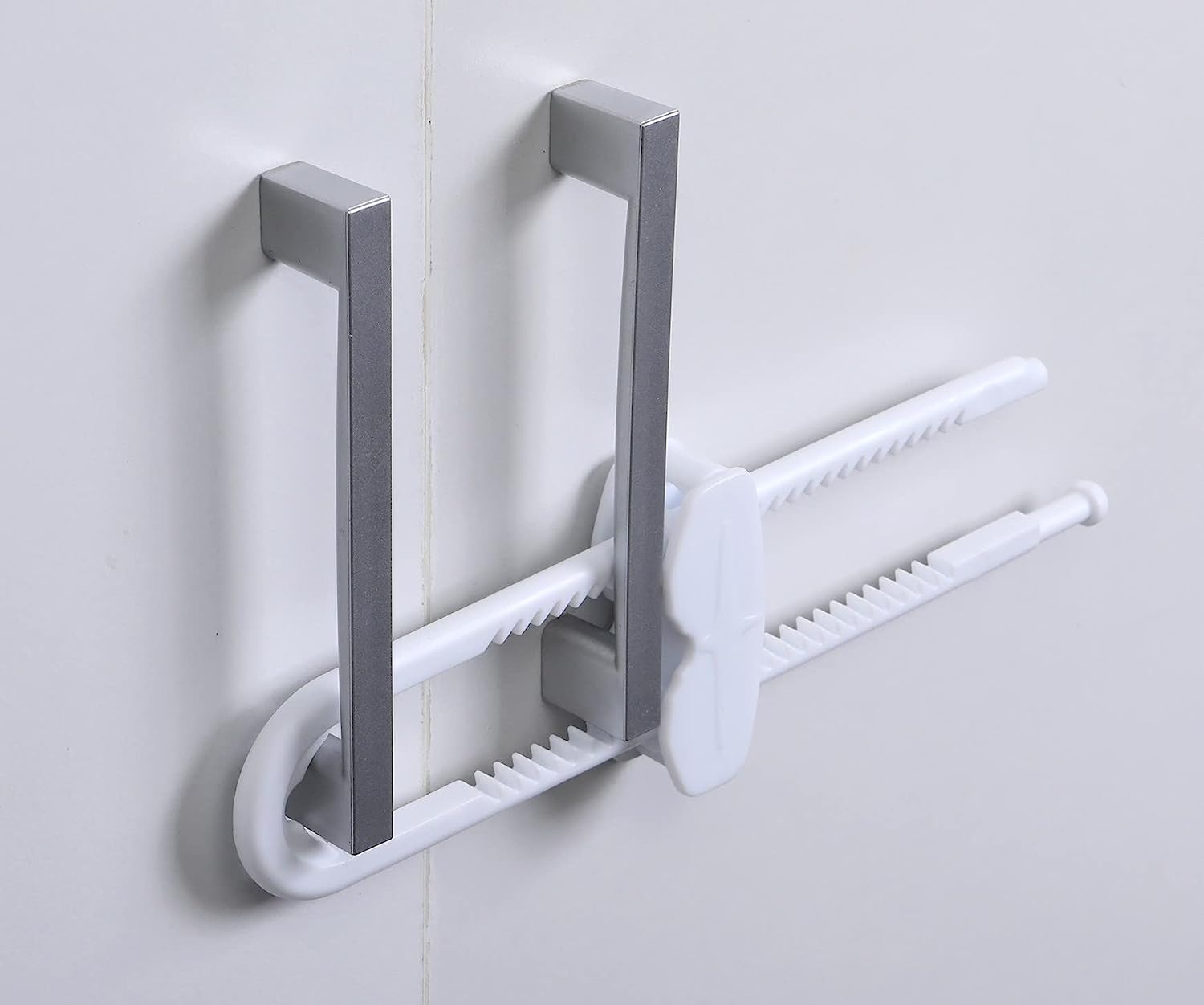 Dreambaby Sliding Cabinet Locks, 3 Pack photo 3