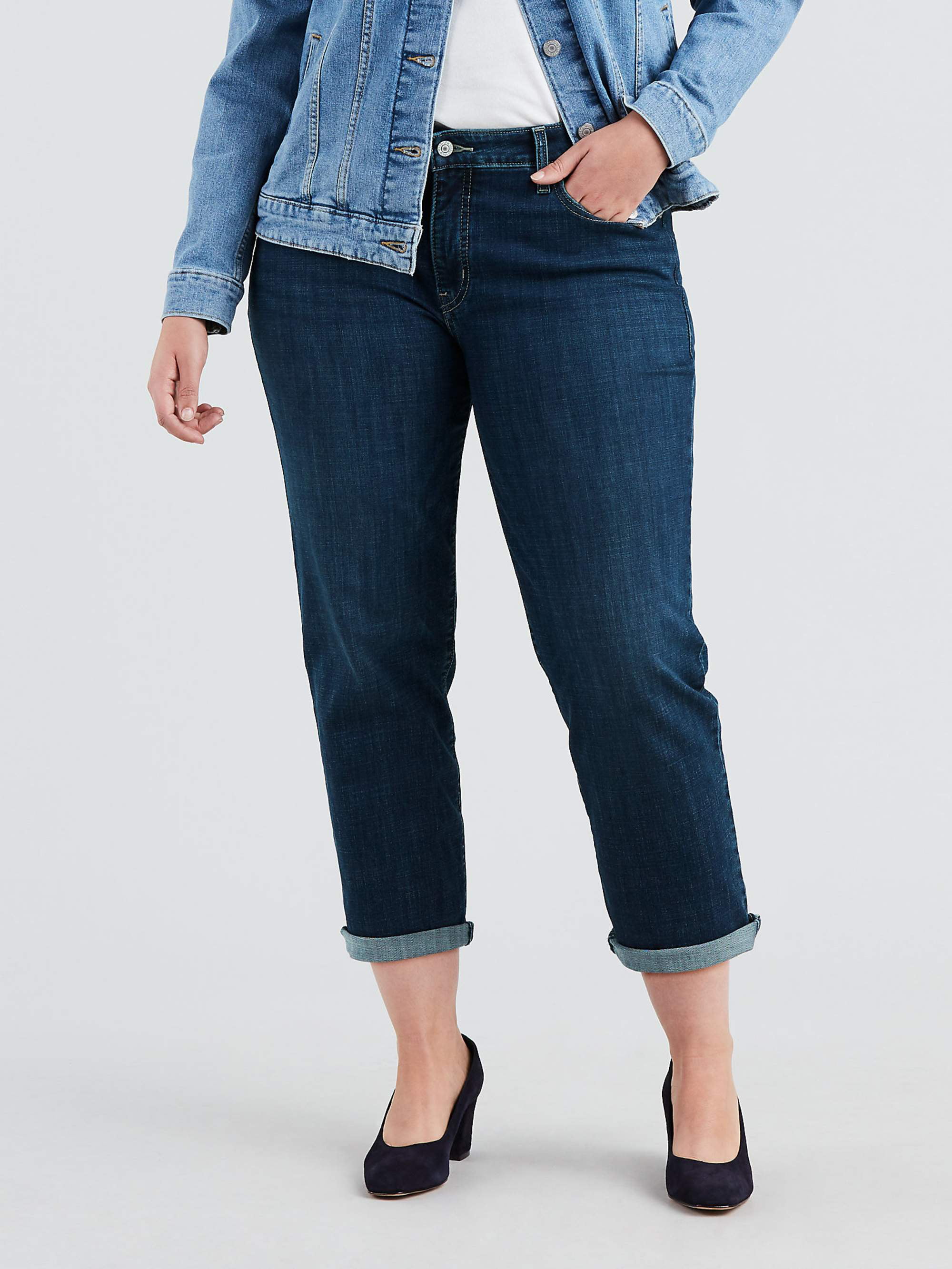 Levis Women's Plus Size Mid Rise Boyfriend Jeans - Walmart.com