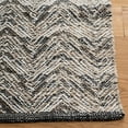 thumbnail image 3 of SAFAVIEH Kilim Torma Zig Zag Wool Area Rug, Beige/Black, 8' x 10', 3 of 8