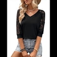 thumbnail image 2 of Blusa Tipo Túnica Holgada Informal de Verano con Mangas 3/4 de Encaje y Cuello en V para Mujer 2025 Negro XL, 2 of 8