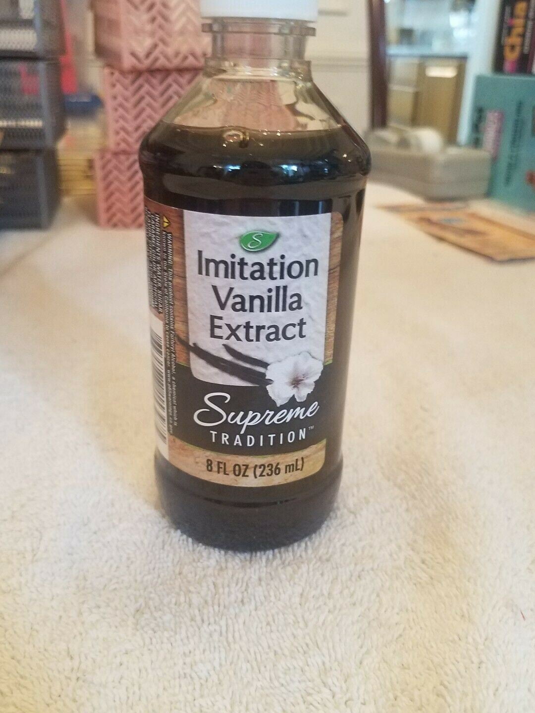 Imitation Vanilla Extract 8 fl ounces upc 639277153975