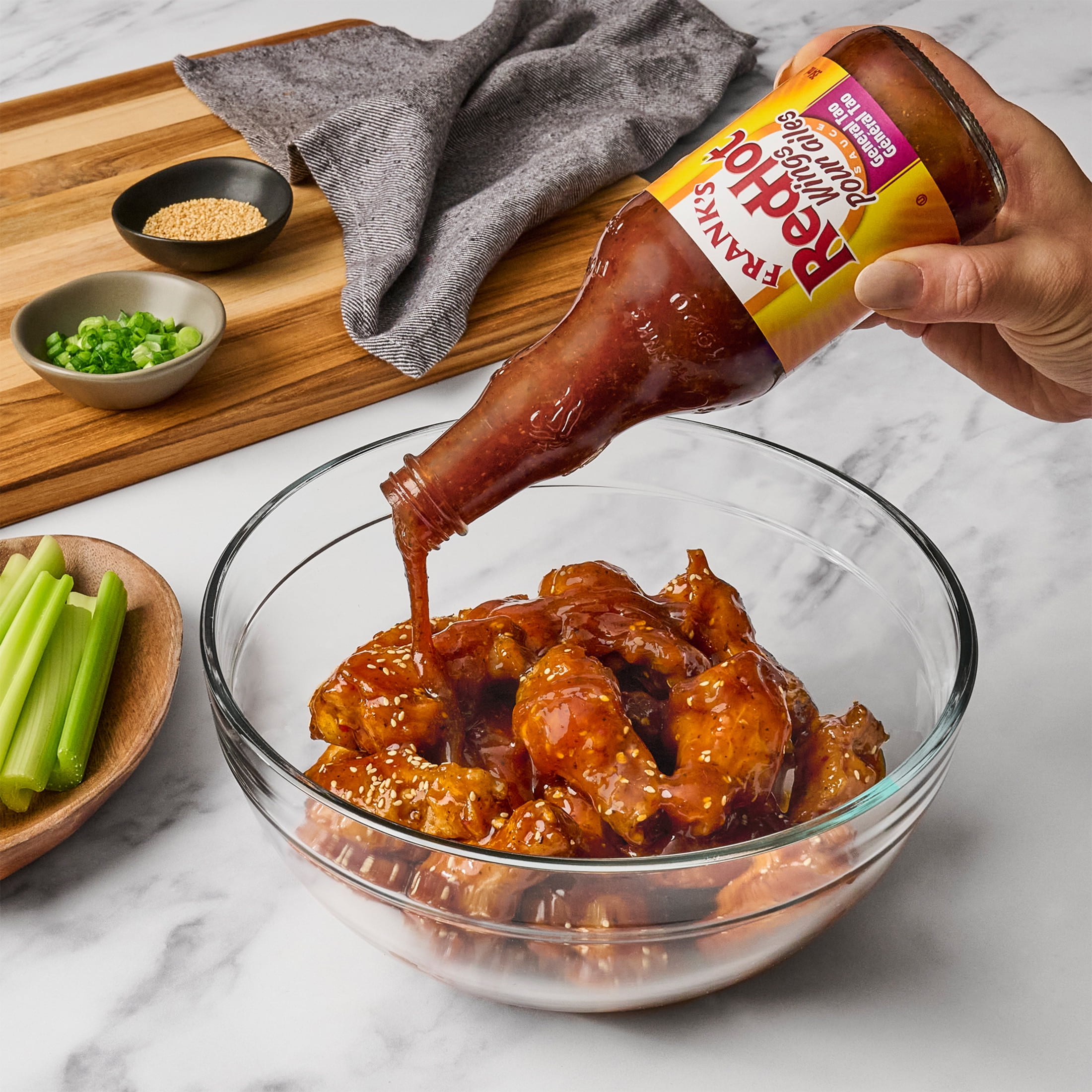 (3 pack) Frank's RedHot Kosher General Tso Wings Sauce, 12.0 fl oz Bottle