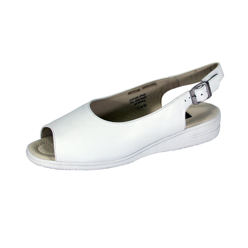 white flat sandals wide width