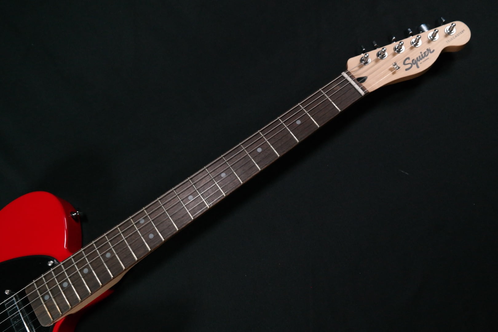 Squier Sonic Telecaster - Laurel Fingerboard - Black Pickguard - Torino Red - 607