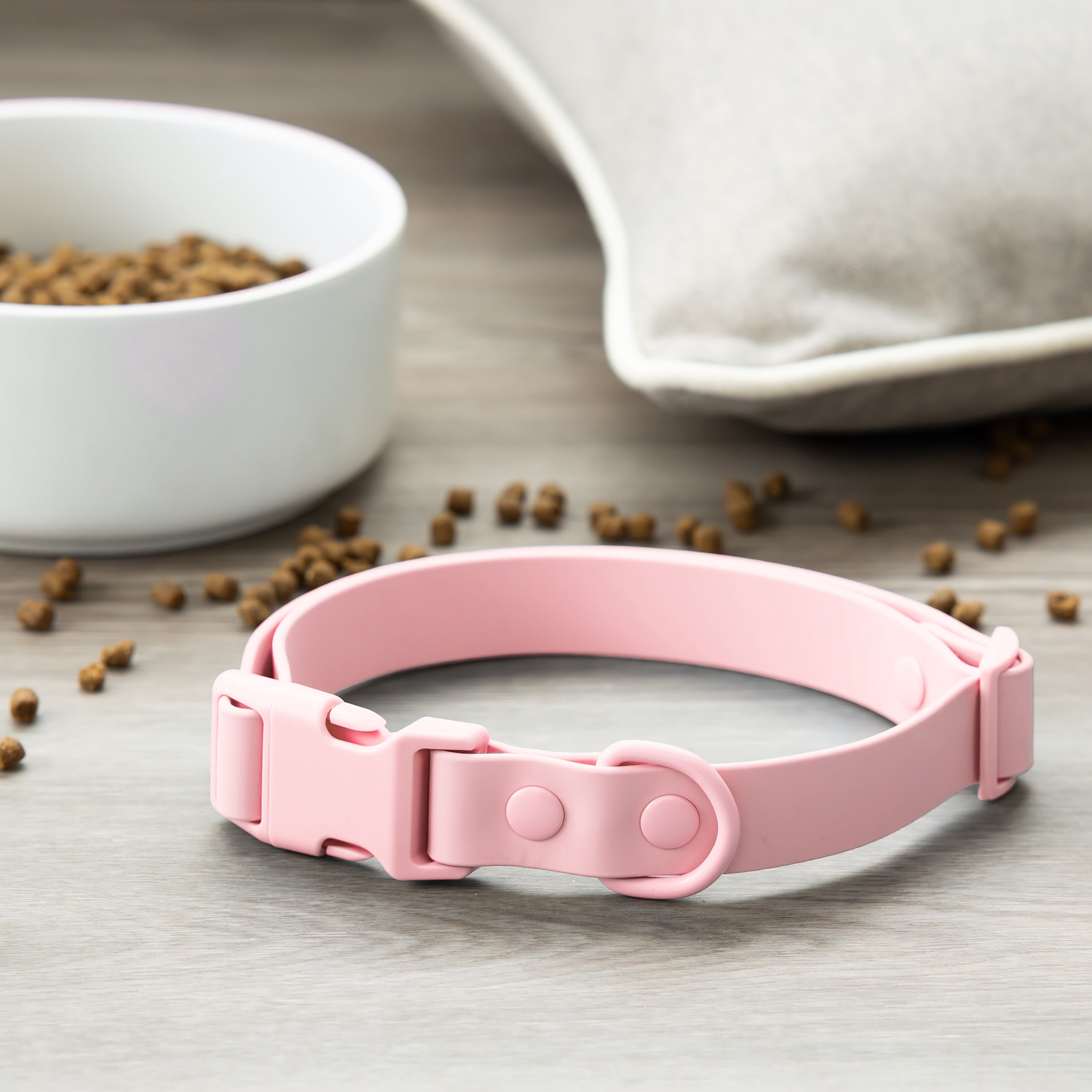 Vibrant Life Water Resistant Adjustable Dog Collar, Pink, XL
