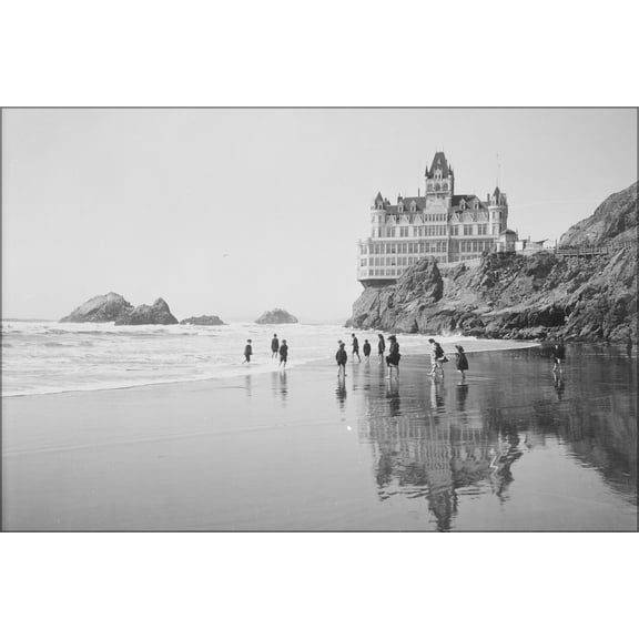 24"x36" Gallery Poster, Cliff House and Seal Rocks