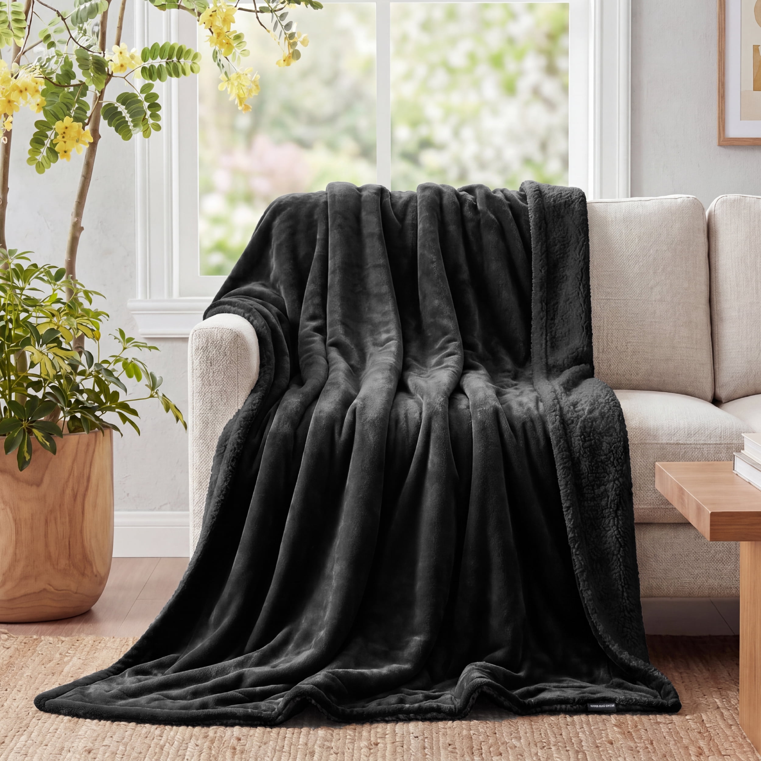 U by Bedsure Sherpa Fleece Throw Blanket Charcoal - Thick and Warm, Soft and Fuzzy Throw, 50x60 inches
