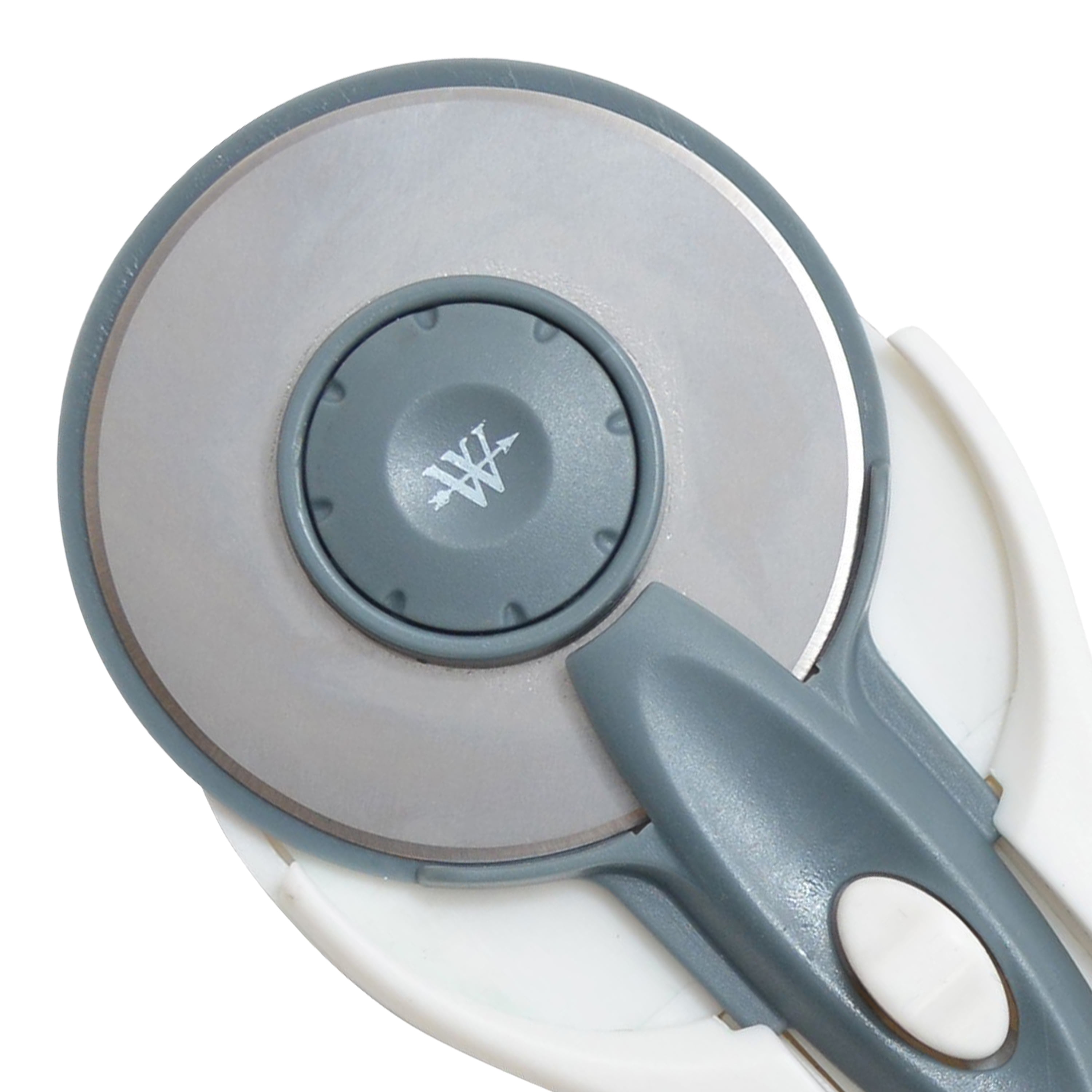 Westcott Titanium Bonded Rotary Cutter, 45mm, White, for Craft, 1- Count