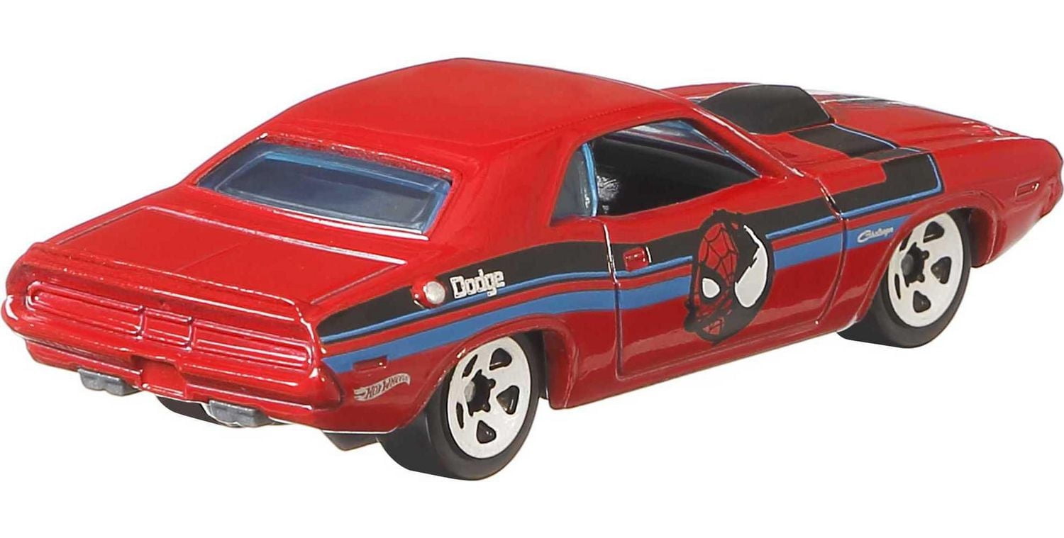 Hot Wheels Marvel 70 Dodge Hemi Challenger