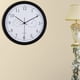 thumbnail image 2 of Reloj de pared para exteriores con higrómetro, de 12 pulgadas, resistente a la lluvia, para patio, 2 of 6