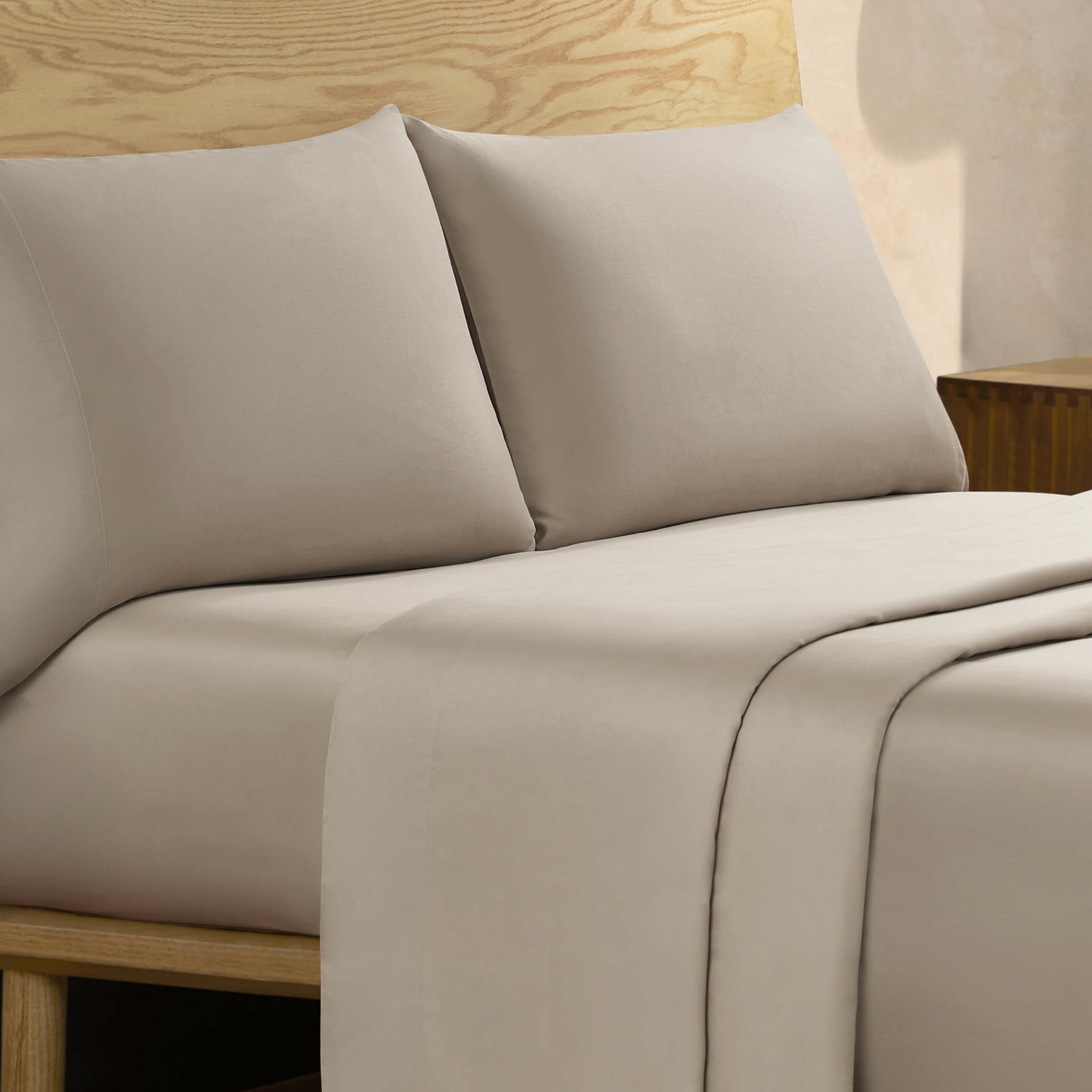 Jessica Simpson Blissful Dreams 4-Piece 100% Sateen Cotton Sheet Sets, Full, Linen Brown