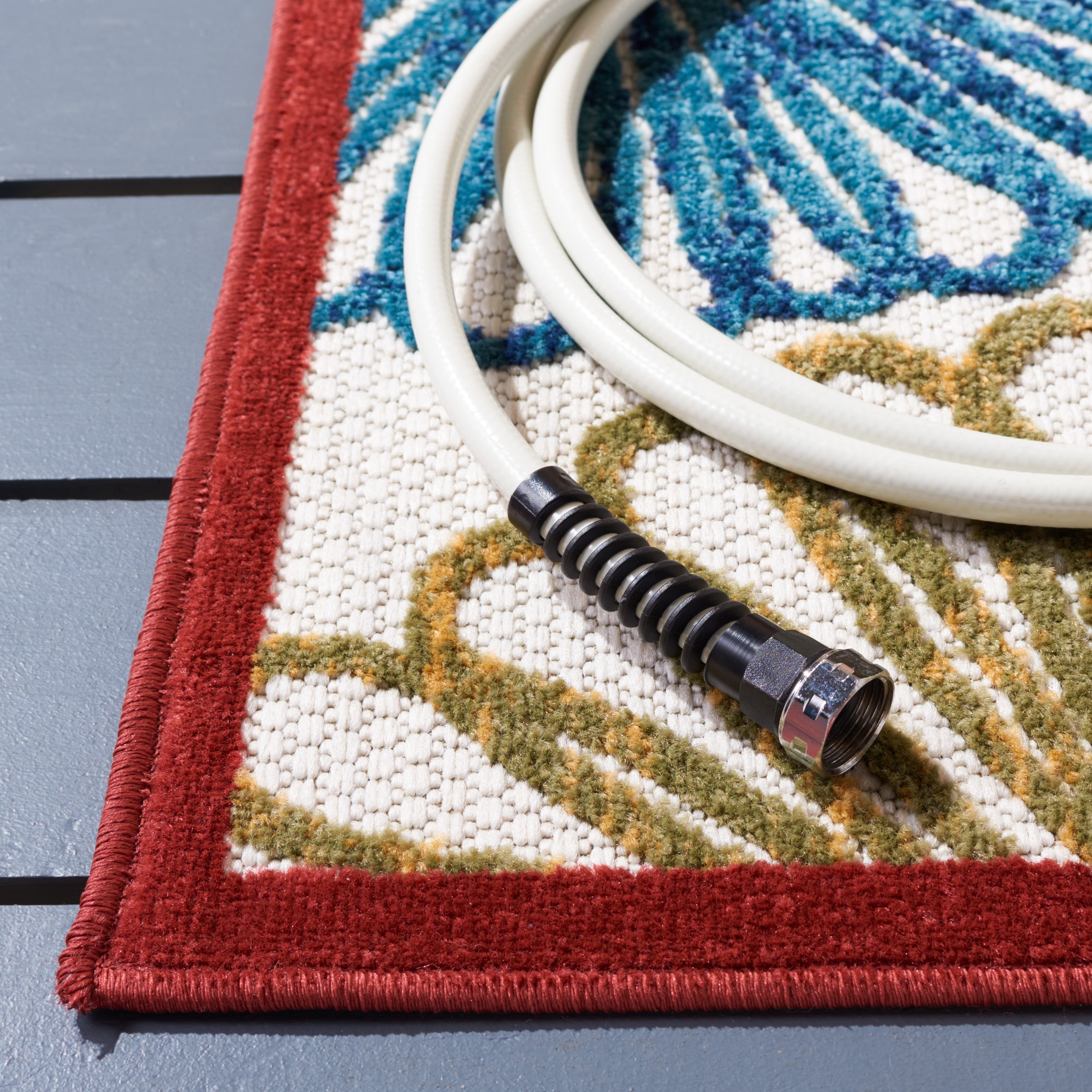 SAFAVIEH Cabana Aria Floral Indoor/Outdoor Area Rug, Creme/Red, 8' x 10'