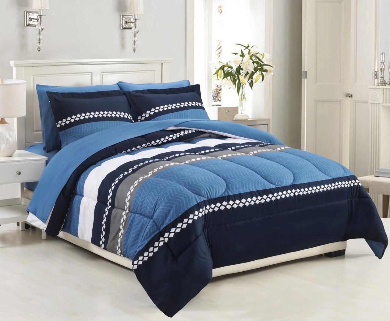 Literie Marina Décoration ultra douce et luxueuse en duvet d'oie, alternative au duvet d'oie, imprimée, avec draps et motif à rayures géométriques bleu marine